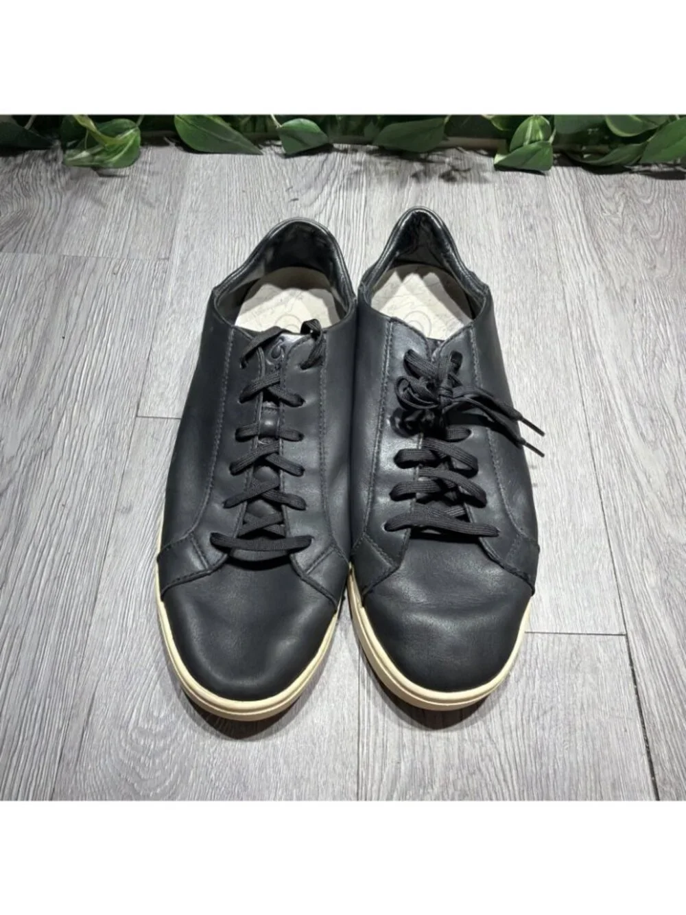 Olu Kai Men’s Leather Kahu Pahaha Black Bone Sz 11 Model 10414-4019